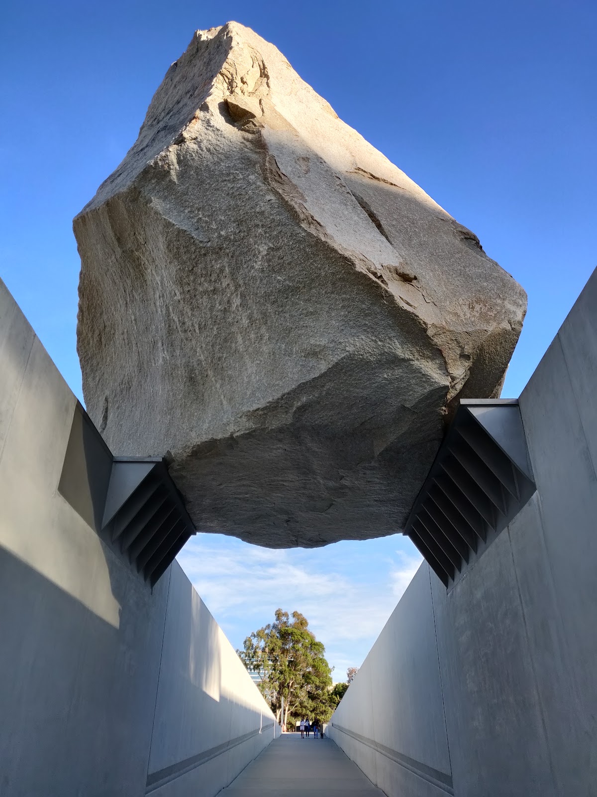 Public Art "Levitated Mass"