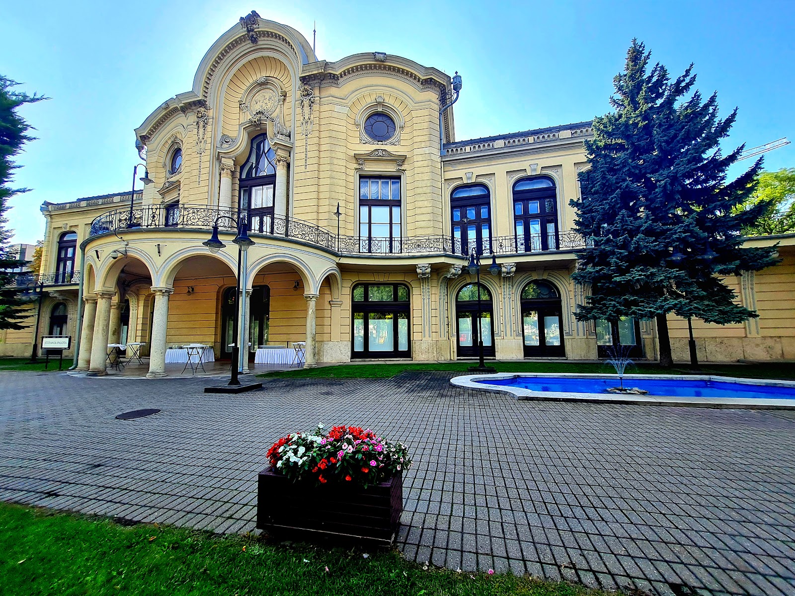 Stefania Palace - Honved Cultural Centre