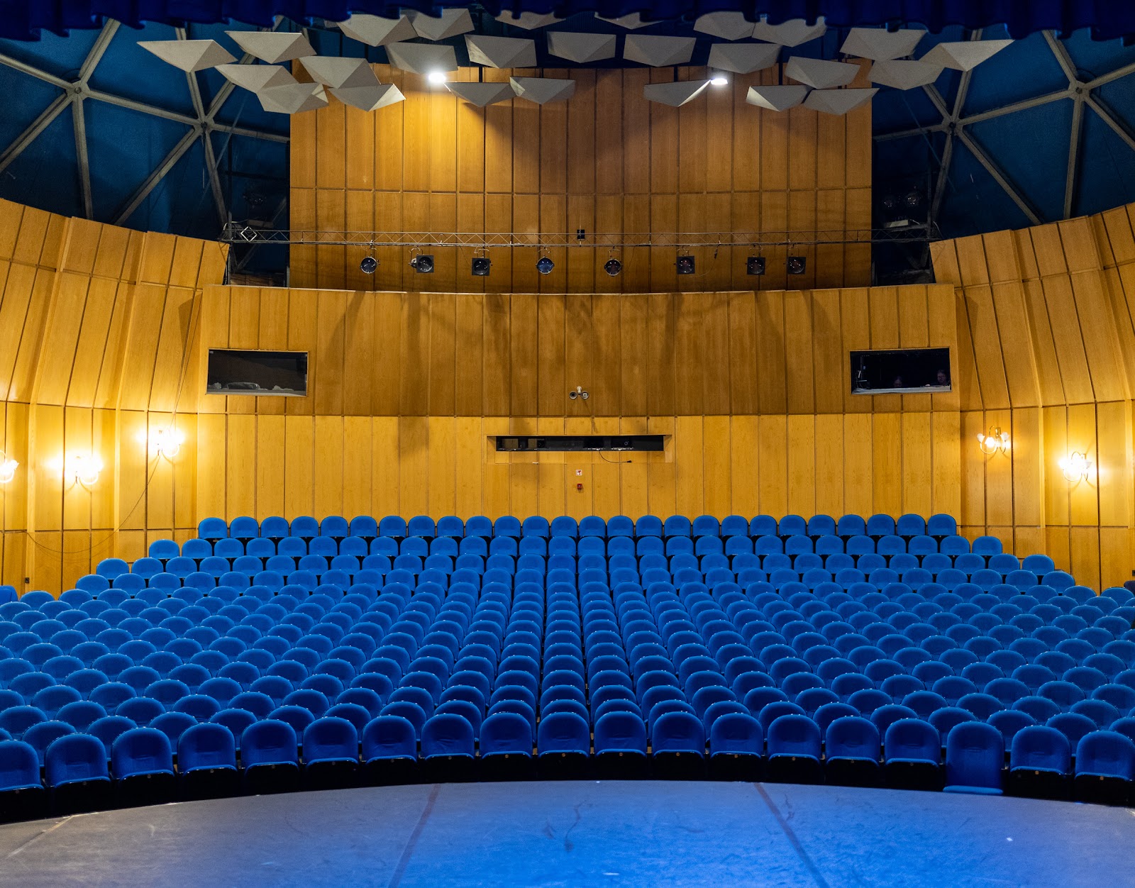 Kőrösi Csoma Sándor Cultural Center, Kőbánya