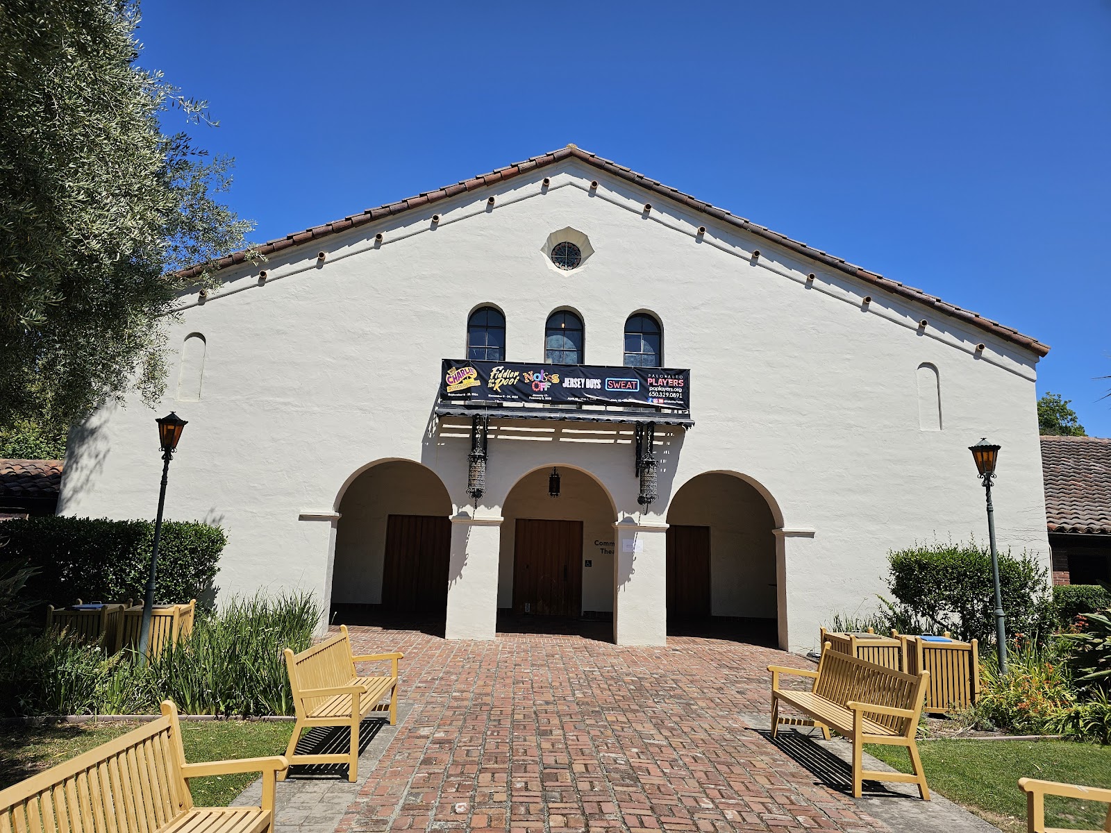 Lucie Stern Community Center